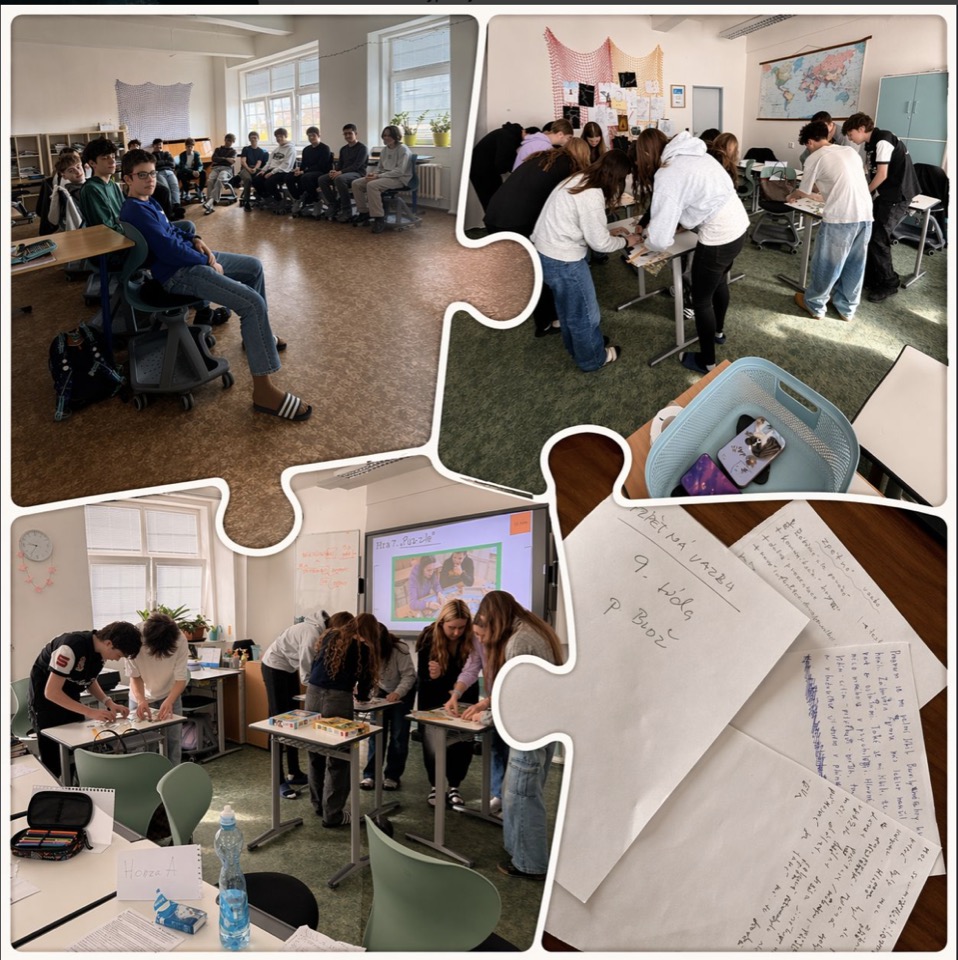 Děti pracují společně ve třídě během vzdělávací aktivity.